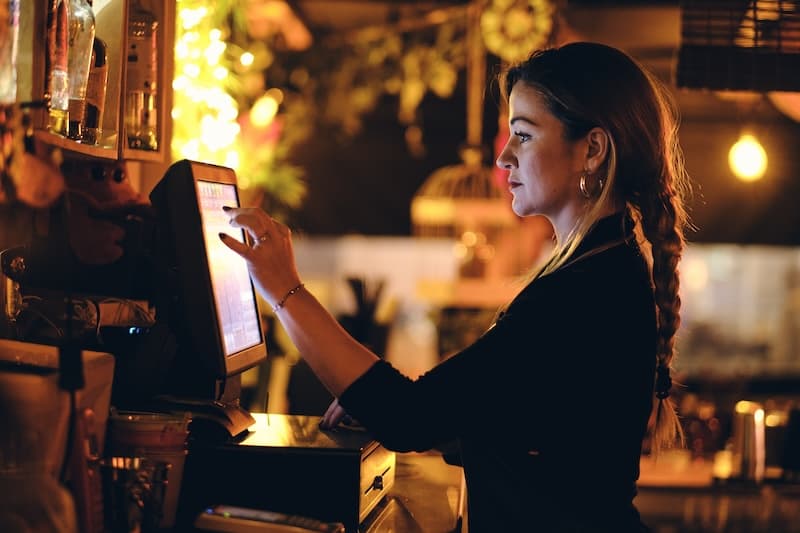 Unlock Savings: Cheapest POS Systems for Restaurants