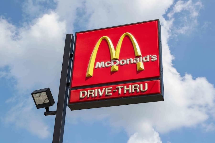 McDonald's Bumps Up Amidst Struggles & Economic Headwinds