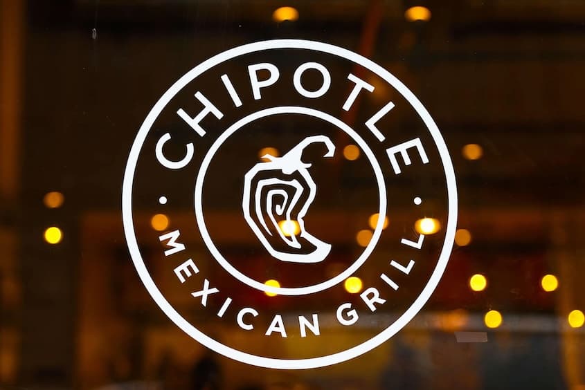 NLRB: Chipotle Blocked Pay Raises for Union Workers