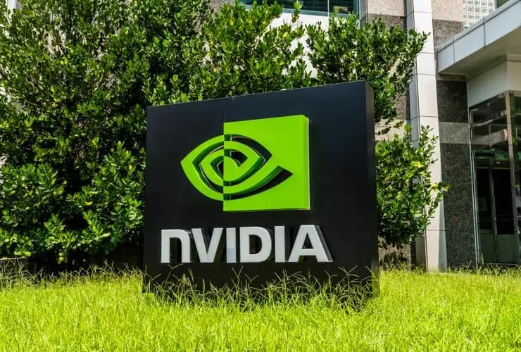 Nvidia Stock Dips Amid AI Chip Delay