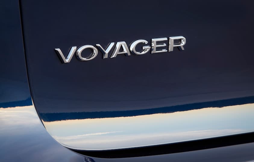 Voyager Returns: Chrysler’s Budget-Friendly Minivan for 2025