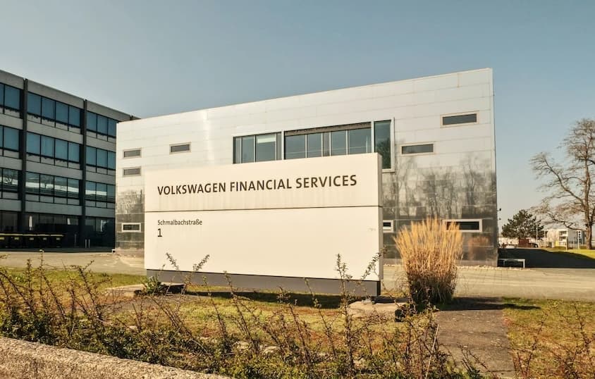 VWFS Partners with Wells Fargo, Exits Auto Loan Market