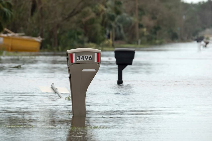 Hurricane Helene & Milton: Relief Efforts & Travel Delays