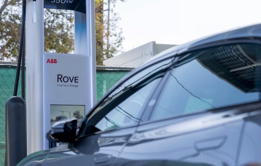 Rove’s First All-In-One EV Plaza: Charging, Shopping & More