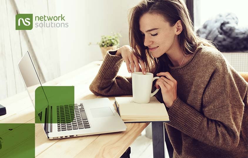 Network Solutions Web Hosting Review – A Legacy Host Revisited