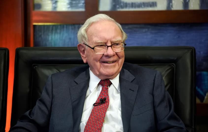 Warren Buffett Announces Retirement, Ending an Era at Berkshire Hathaway