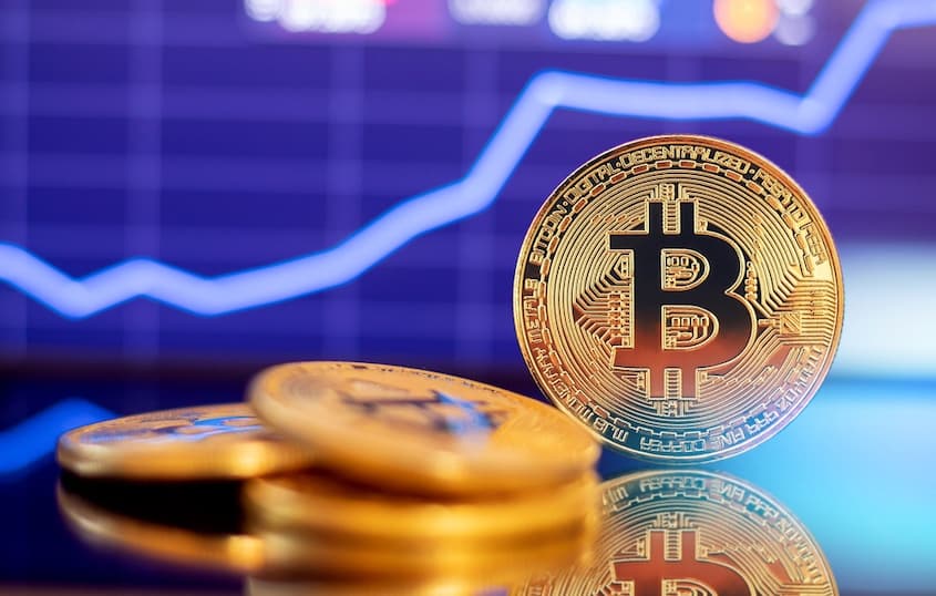 Bitcoin Hits Record $120K Mark, Fueled by ETF Inflows